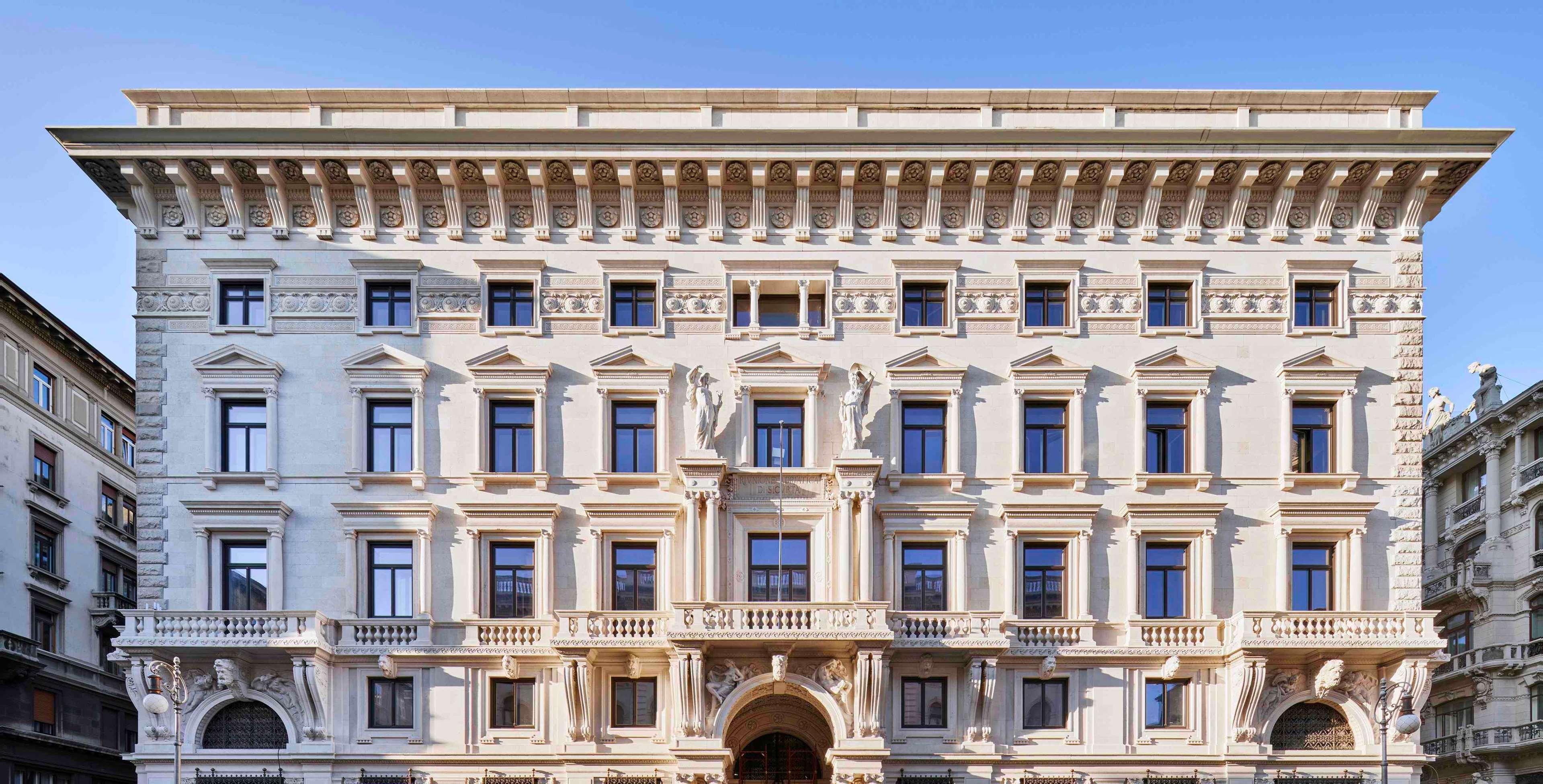 Doubletree By Hilton Hotel 4*